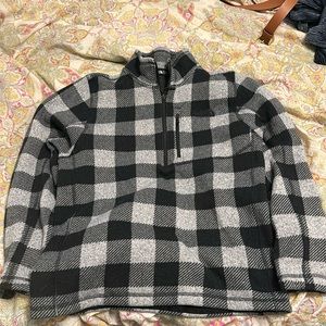 Men’s North Face sweatshirt